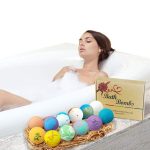 Organic Twelve-Pack Therapeutic Bath Bomb Gift Set - Image 3